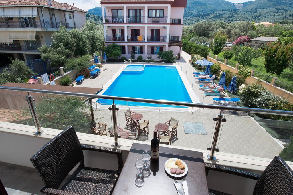 Hotel de apartamente Christina