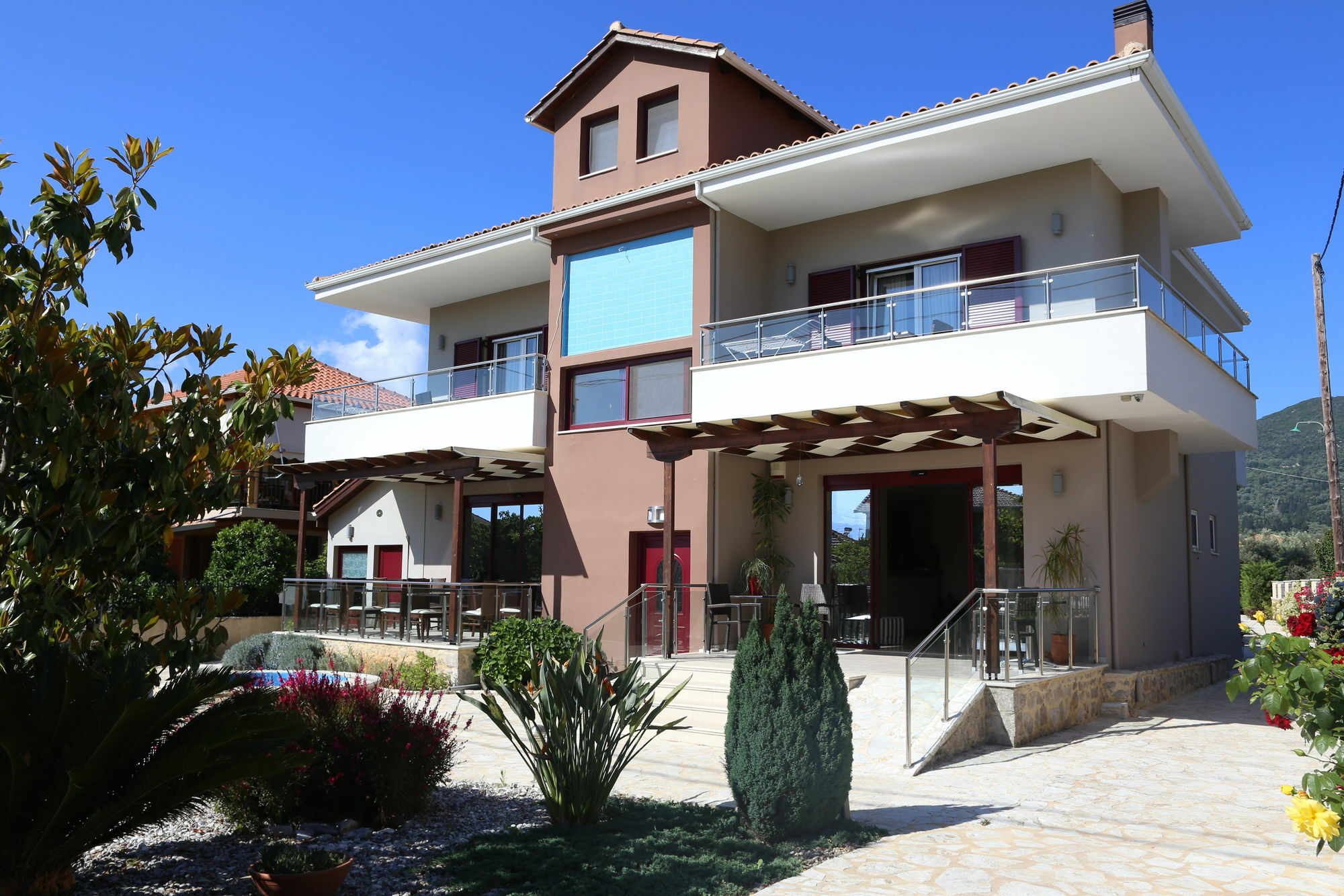 Hotel de apartamente Christina Ligia